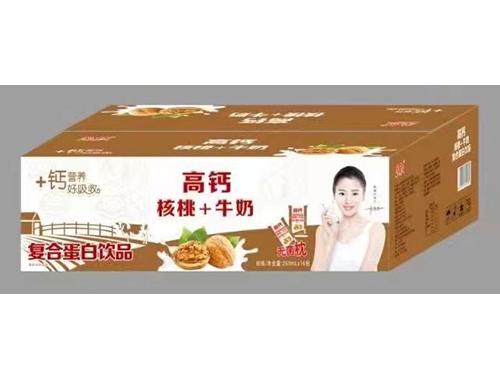 高鈣核桃+牛奶復合蛋白飲品